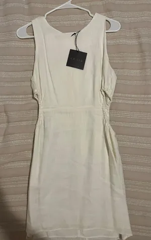 Le lis White Mini Dress thumbnail 4