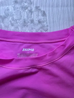 SKIMS Hot Pink Long Sleeve thumbnail 2