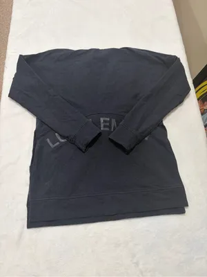 Lululemon Oversized Logo Hoodie Pullover - Size 6 thumbnail 3