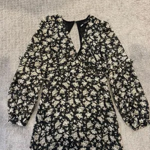 ZARA Ruffled Shimmer Printed Maxi Dress in Black/Ecru thumbnail 3