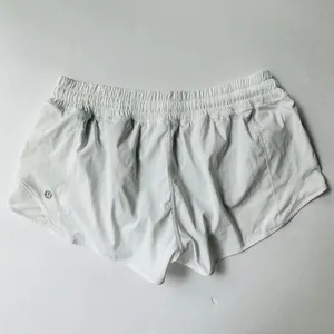 Lululemon Hotty Hot II Low Rise Short 2.5" White Size 10 Run Gym thumbnail 5