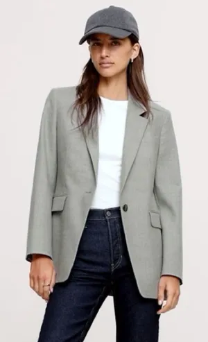 Banana Republic Standard Wool Flannel Blazer in Gray Flannel Size 6 Workwear thumbnail 1