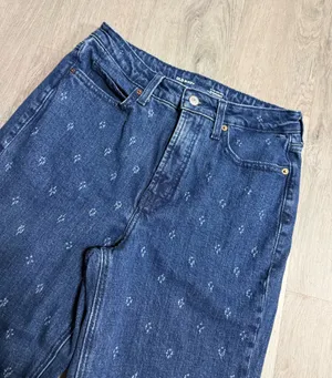 Old navy extra high rise straight jeans  thumbnail 3