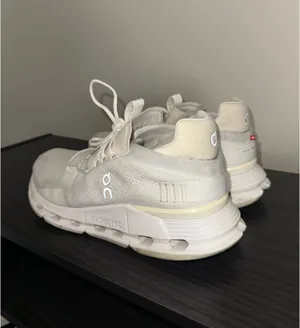On Cloud Cloudnova Women’s thumbnail 3