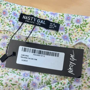 NWT Nasty Gal Petite Button Front Cami Dress Lilac Floral Tie Shoulder Mini US 4 thumbnail 7