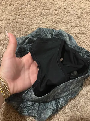 Lululemon Shorts 4" Hotty Hot thumbnail 6