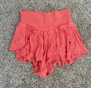 American Eagle Flowy Shorts thumbnail 1