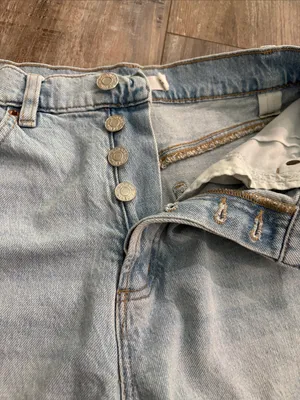 Garage Light Wash Denim Shorts size 25 thumbnail 3