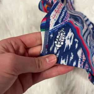 FP Movement Women Blue Multi Geometric Southwestern Sports Bra Crop Top Size M thumbnail 6