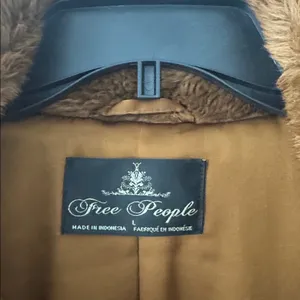 Free People Women's Faux Fur Mena Coat Boho Romantic Timeless Classic thumbnail 4