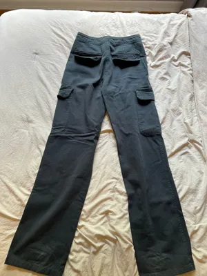 Navy Blue Zara straight leg cargo pants -great condition -pants legs are long #zara #cargopants #navyblue #pants thumbnail 4