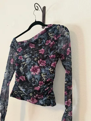 Anthropologie Mesh Off-Shoulder Asymmetrical Floral Ruched Top thumbnail 8