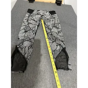 Lululemon Pace Rival Crop Leggings in Dottie Tribe Size 10 Running Gym Yoga thumbnail 4