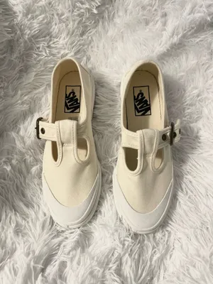 Cute kawaii Vans Mary Jane Style 93 buckle Slip-On shoes classic white thumbnail 2