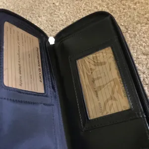 woman wallet never used Black thumbnail 5