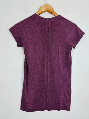 Lululemon Dusty Plum Short Sleeve Swiftly Tech Top. Size 6 thumbnail 4