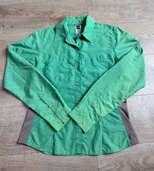 The North Face green button up roll tab sleeve sun protection vented hiking sz M thumbnail 1