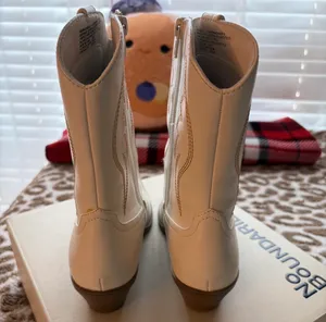 White No Boundaries Western Boots thumbnail 4