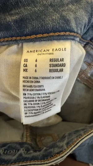 American Eagle Jeans thumbnail 2
