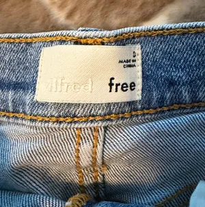 Aritzia Wilfred Denim Skirt thumbnail 4