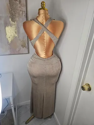 Women’s elegant bodycon maxi dress thumbnail 4
