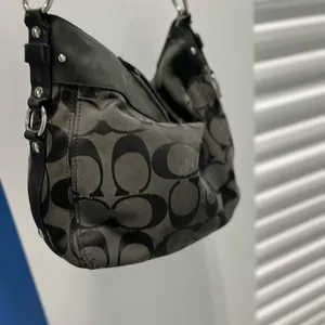 Coach Shoulder Bag thumbnail 4