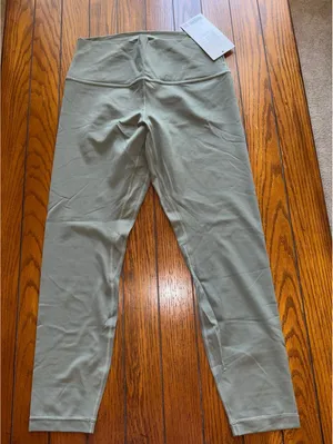 Lululemon Align High Rise 25” Grey Sage Size 10 NWT thumbnail 3