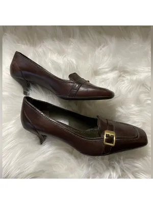Naturalizer Brown Heels With Brass Buckle Size 7.5 thumbnail 2