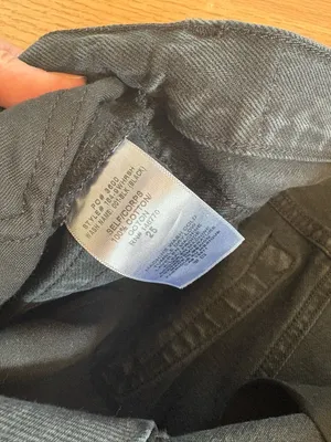 Re/Done Black High-Rise Button-Front Denim Shorts thumbnail 4