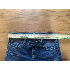 Silver Jeans Tuesday Low Rise Capri Size W29 Summer‎ Travel Vacation Denim City thumbnail 5