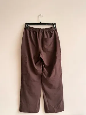 Old Navy Brown Cargo High-Waisted StretchTech Pants thumbnail 3