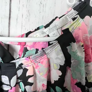 Lauren Conrad Women's Floral Print Tie Back Pleated Neck Blouse Sz M thumbnail 9