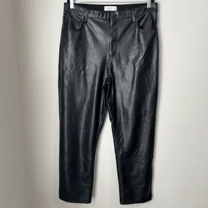 Abercrombie & Fitch‎ Curve Love Pants 33/16 Faux Leather 90s Straight High Rise thumbnail 3
