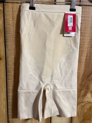 SPANXsculpt GoFigure Shapewear Shorts XS NWT thumbnail 12