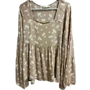 Altar'd State Flared Sleeve Floral Blouse Boho Style Women's Size Medium thumbnail 4