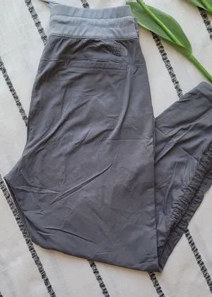 The north face Joggers thumbnail 1