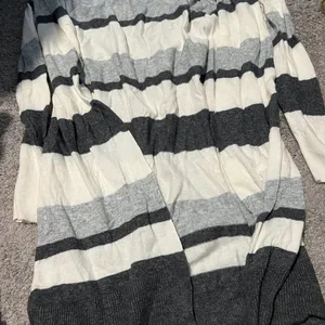 Loft medium long cardigan‎ thumbnail 5