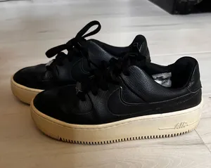 Nike Air Force 1 Black leather Sage Low Size 7 0118 thumbnail 1