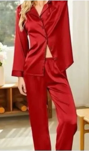 ✨Victoria's Secret Y2K Satin Pajama Red Sz Large Set✨ thumbnail 1