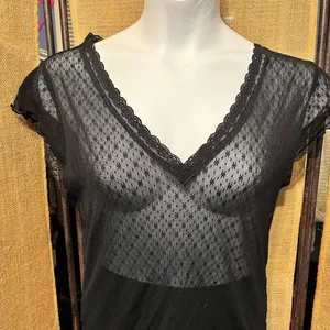 Old Navy Black Sheer Lace V-Neck Top thumbnail 5