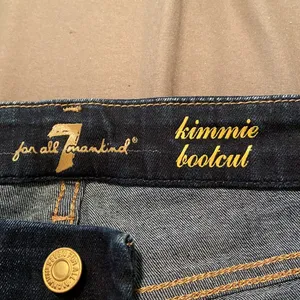 7 For All Mankind Kimmie Bootcut Darkwash Jeans thumbnail 6