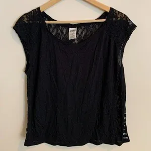 PINK Victoria's Secret Womens S Top Blouse Lace Back Black Love Pink Spellout thumbnail 1