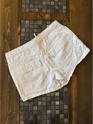 Vintage Y2K Abercrombie & Fitch old money low rise cotton shorts size small 🤍 thumbnail 3