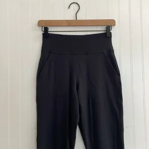 LULULEMON Align Jogger *28" in Black Size 4 thumbnail 7