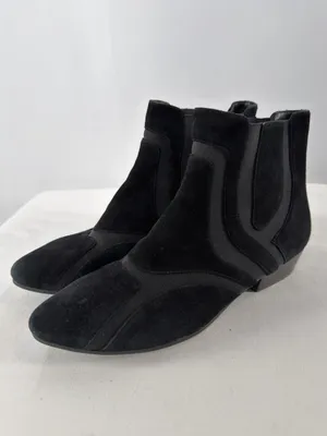 Neiman Marcus Point Toe Suede‎ Design Ankle Booties in Black Size 9 thumbnail 3