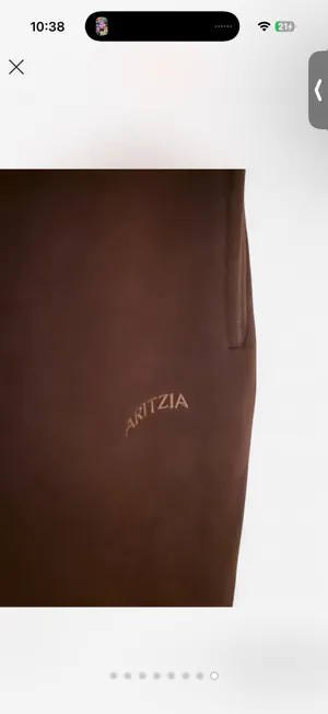 Aritzia hoodie and jogger sweatpants thumbnail 6