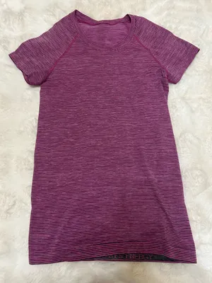 Lululemon Swiftly Tech Short Sleeve thumbnail 1