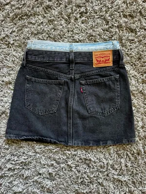 Levi’s Icon Mini Skirt with Double Waistband thumbnail 3