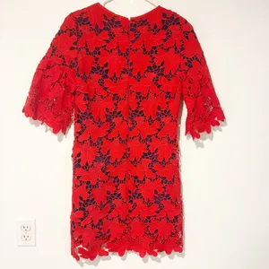 Tory Burch Nicola Guipure Lace Dress Red‎ Lined Size 2 Short Sleeve thumbnail 7