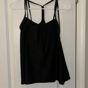 Lululemon black tank thumbnail 3